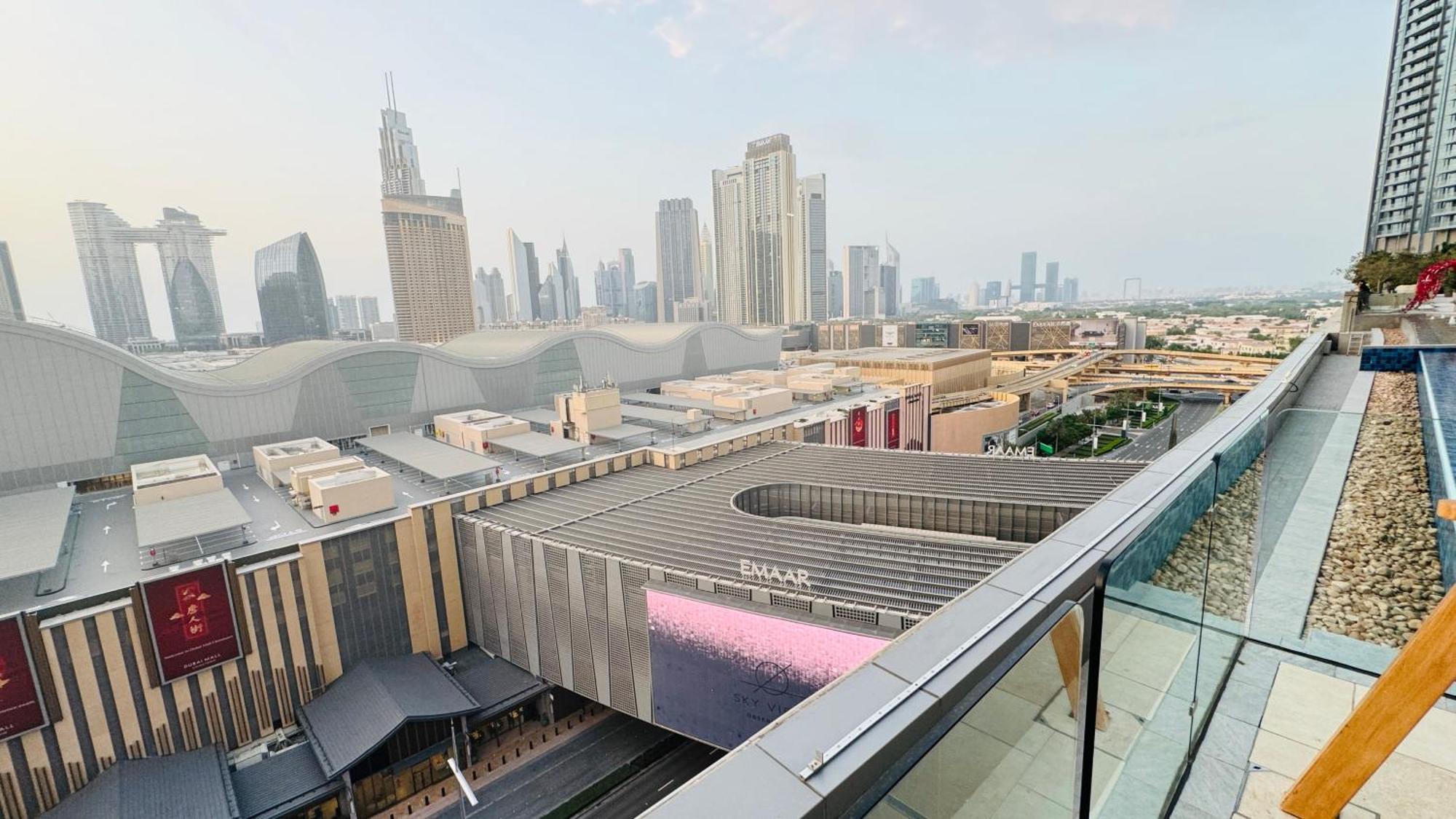 5 Minutes To Dubai Mall - Visitors Choice Dunya Apartments - Central Downtown Дубай Экстерьер фото